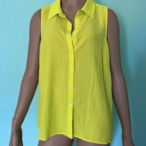 Sleeveless shirt yellow 🍋